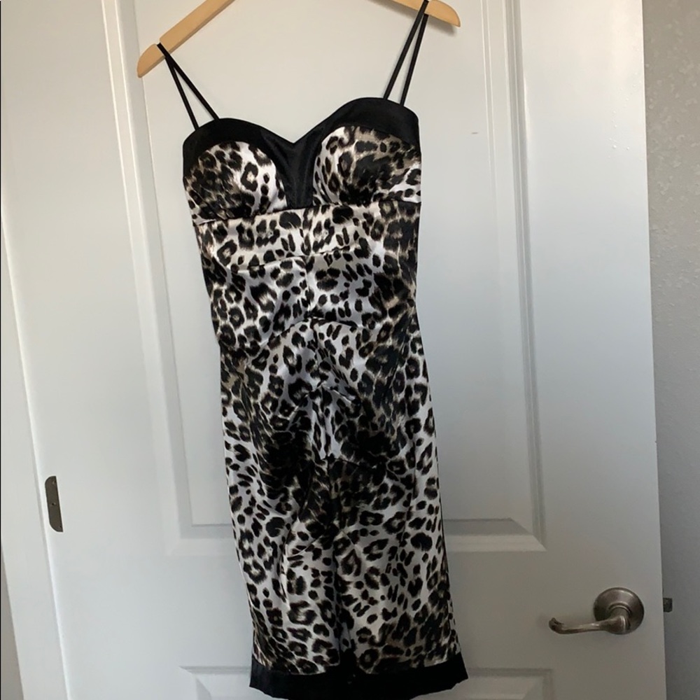 Cheetah print dress - Picture 5 of 6